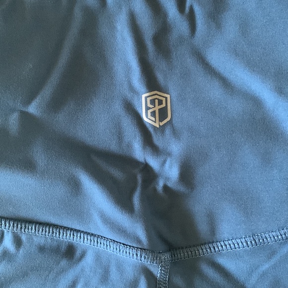 Born Primitive leggings size large - Picture 5 of 5